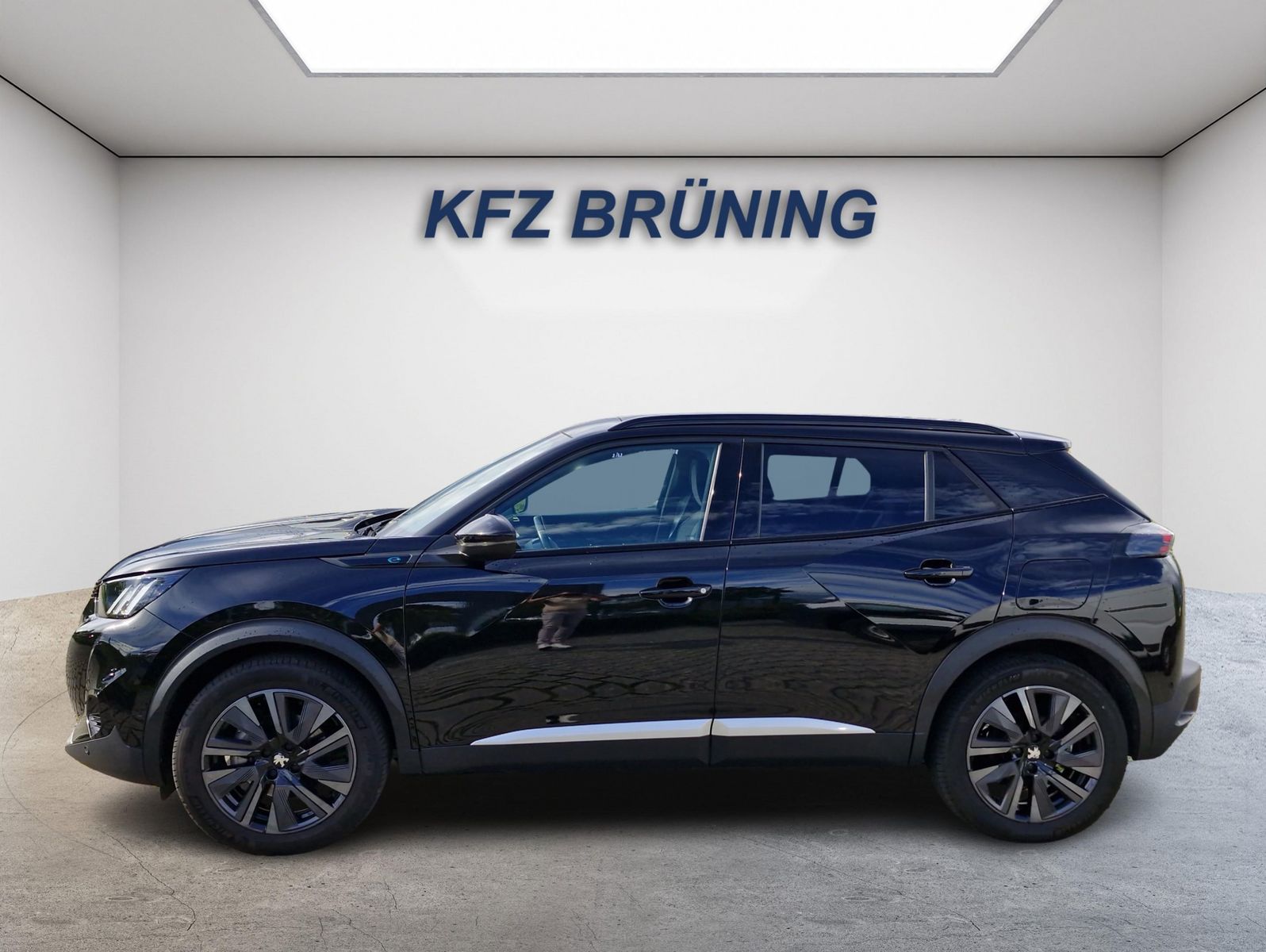 Peugeot 2008 e-GT Pack AT SOH 91% LED Navi Pano Alcantar imagem 3