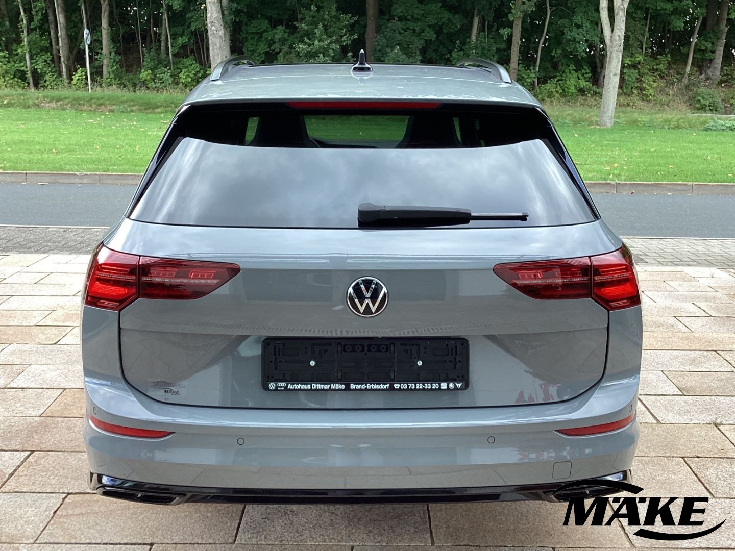 Golf Variant R-Line 2.0TSI DSG ACC STDHZG IQ.L R