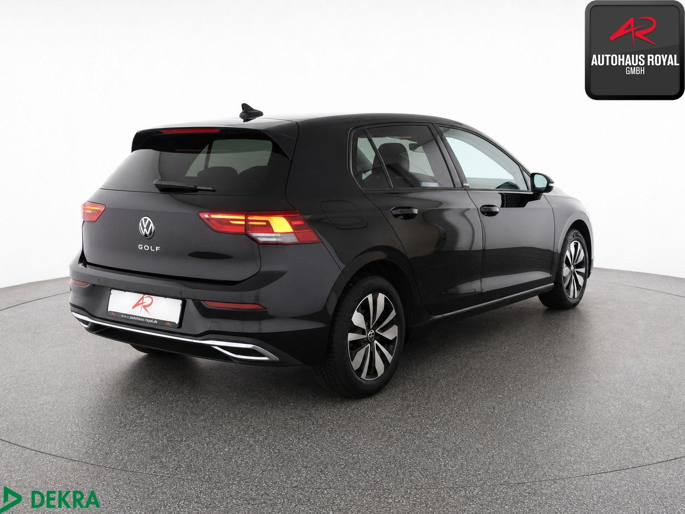 Volkswagen Golf VIII Life MOVE ACC,KAMERA,CARPLAY,AMBIENTE, миниатюра 5