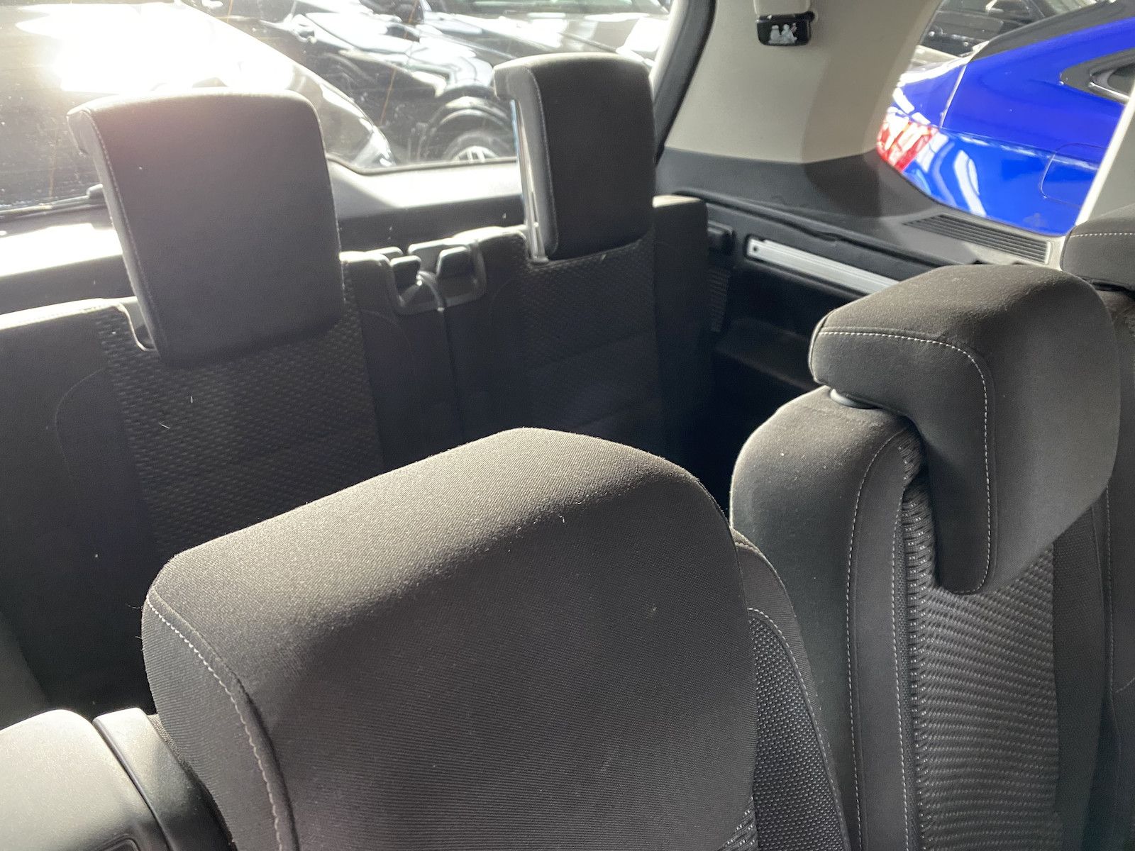 Fahrzeugabbildung Volkswagen Touran 1.6 Tdi Comfortline/7-Sitzer/AHK/SH/