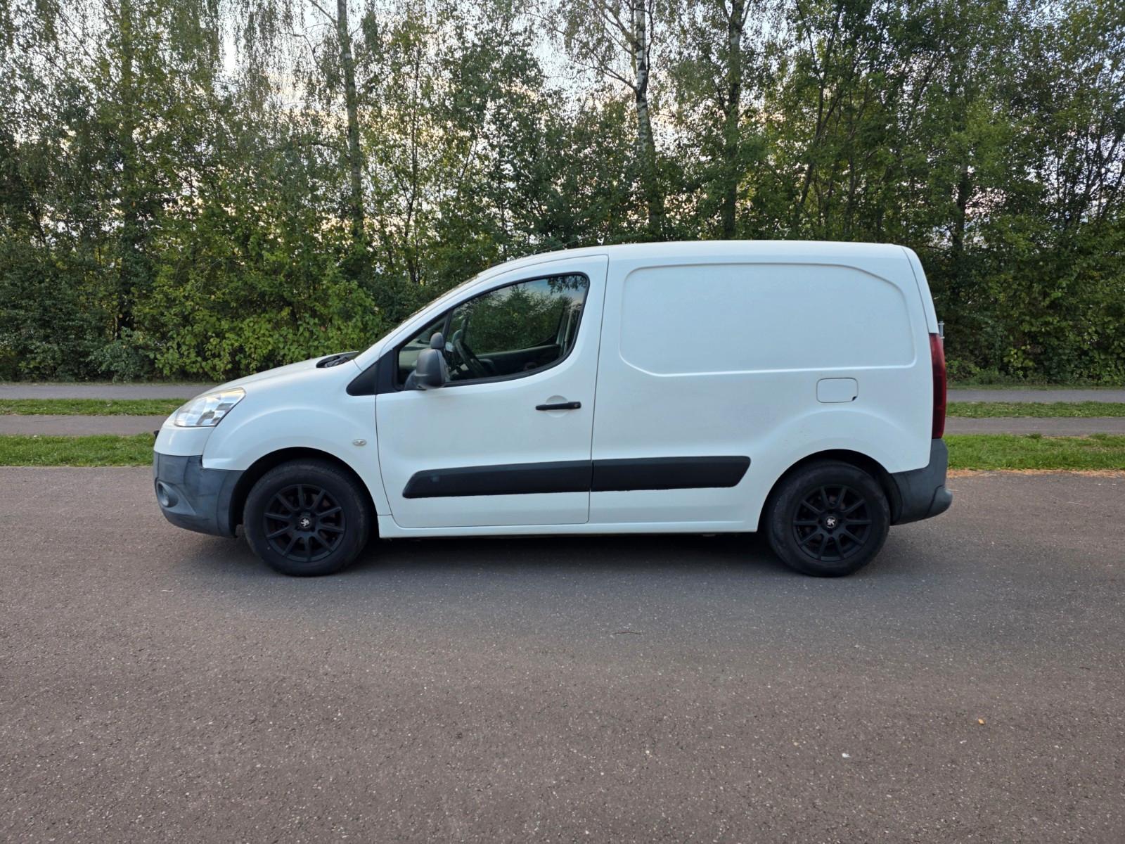 Peugeot Partner Tepee Allure HDI 115 1.6 Allure