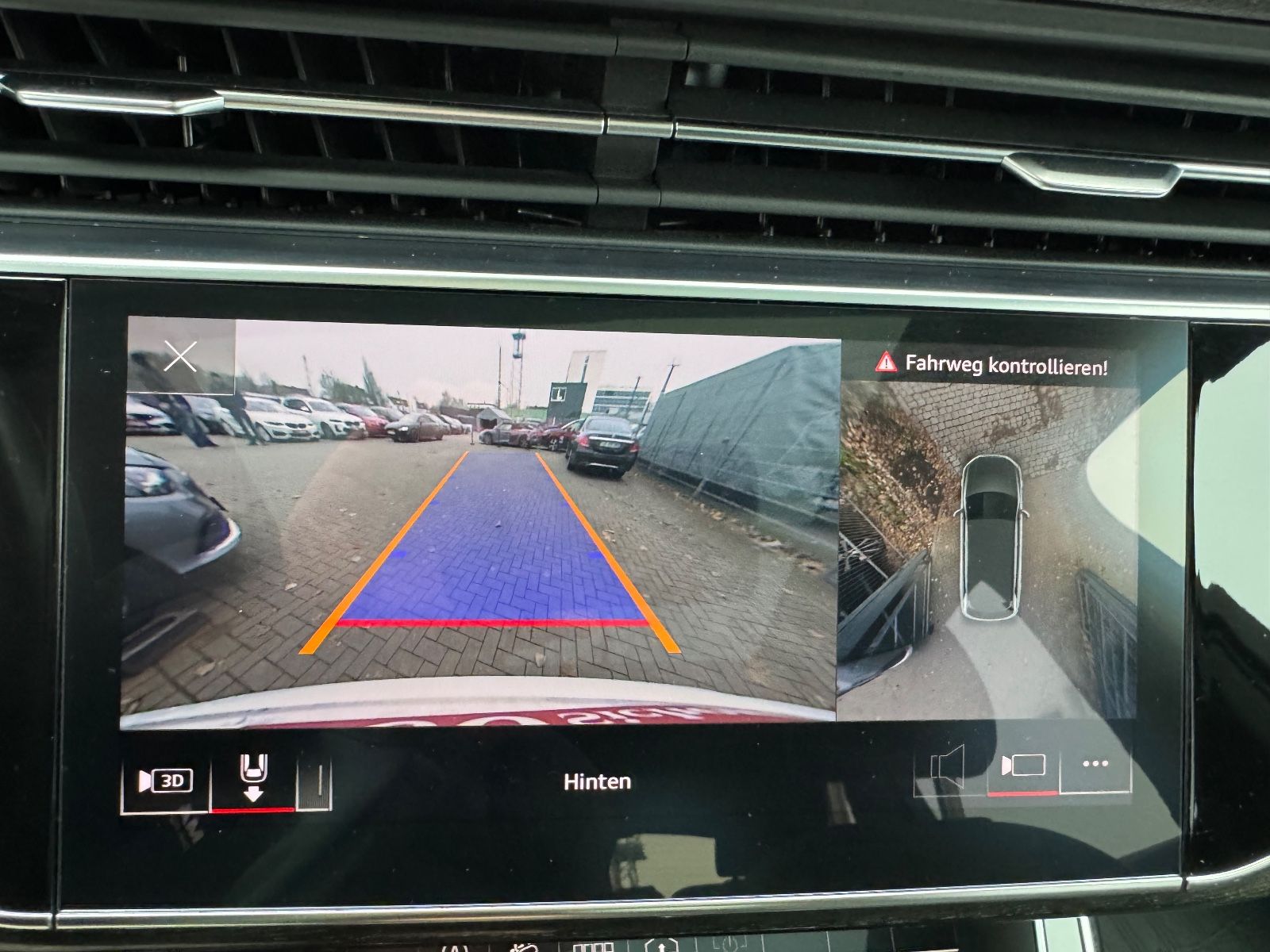 Fahrzeugabbildung Audi Q7 45 TFSI quattro tiptronic*MEMORY*PANO*7-SITZE