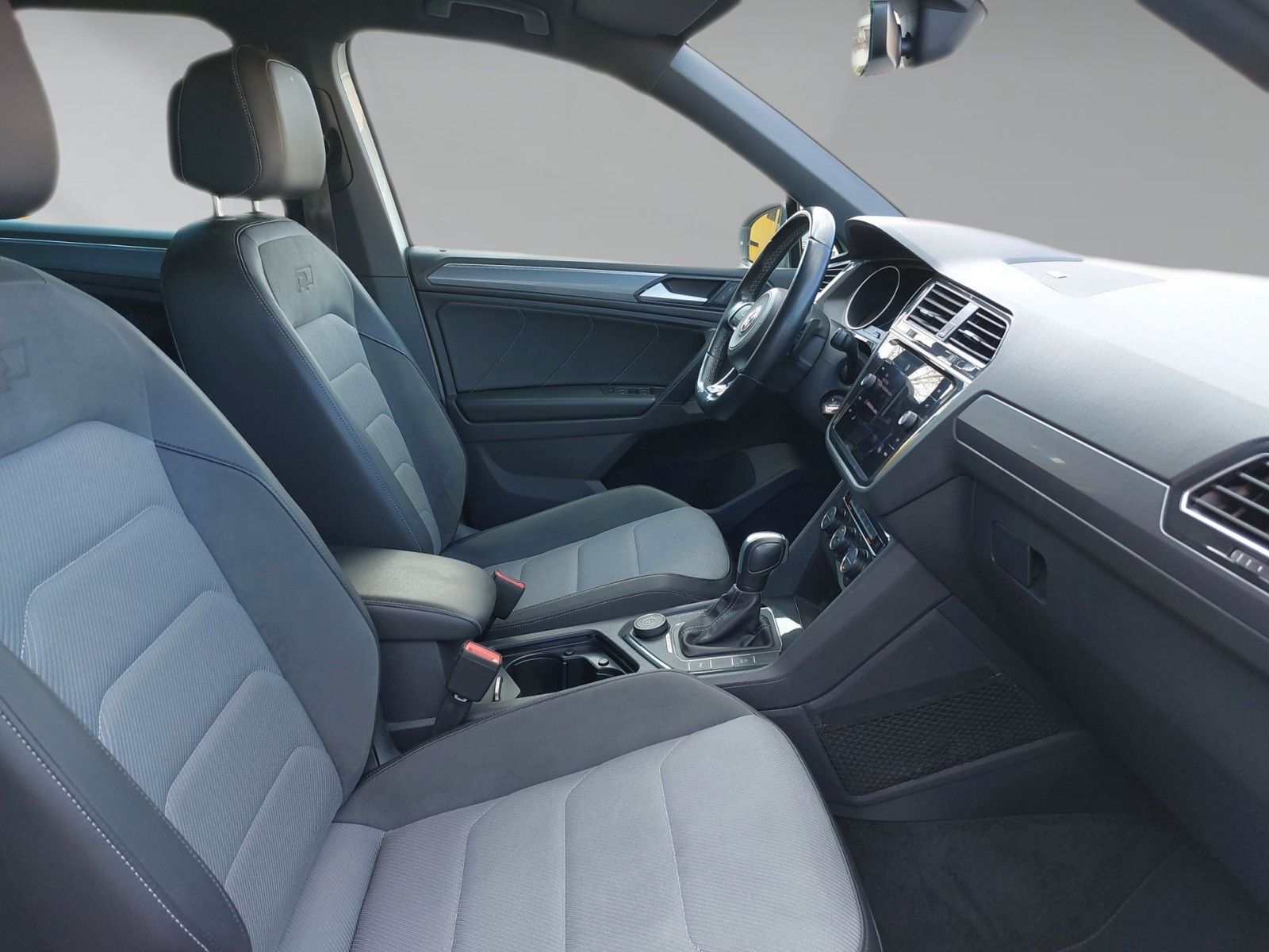 Volkswagen Tiguan Highline BMT/Start-Stopp 4Motion – Bild 4