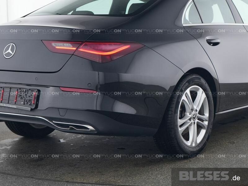 MERCEDES-BENZ CLA 180 – Bild 4