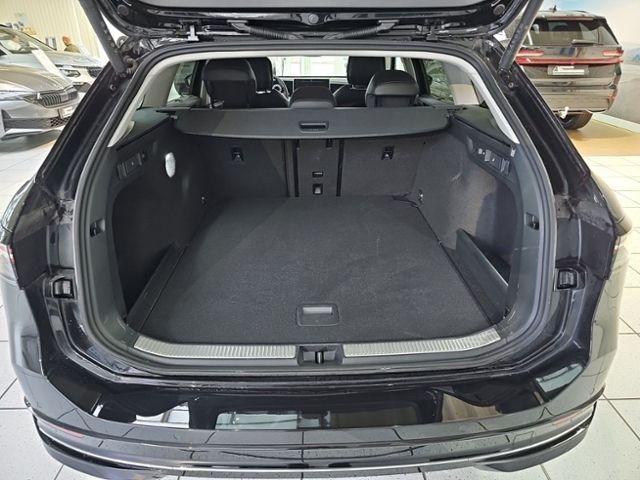 Fahrzeugabbildung Volkswagen Passat 2.0 TDI DSG Elegance LED-MATRIX NAVI AHK