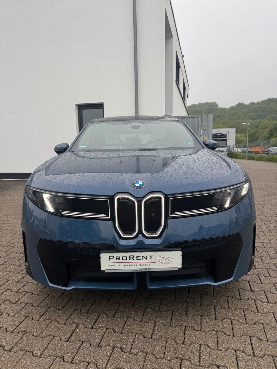 BMW iX3 50 xDrive
