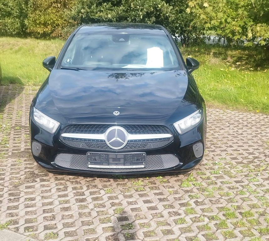 Image of Mercedes-Benz A 200