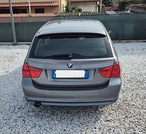 BMW 318 - 4