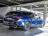 BMW i5 xDrive40 Touring+M Sport Pro+LC Prof.+AHK+Hea - blaue BMW i5