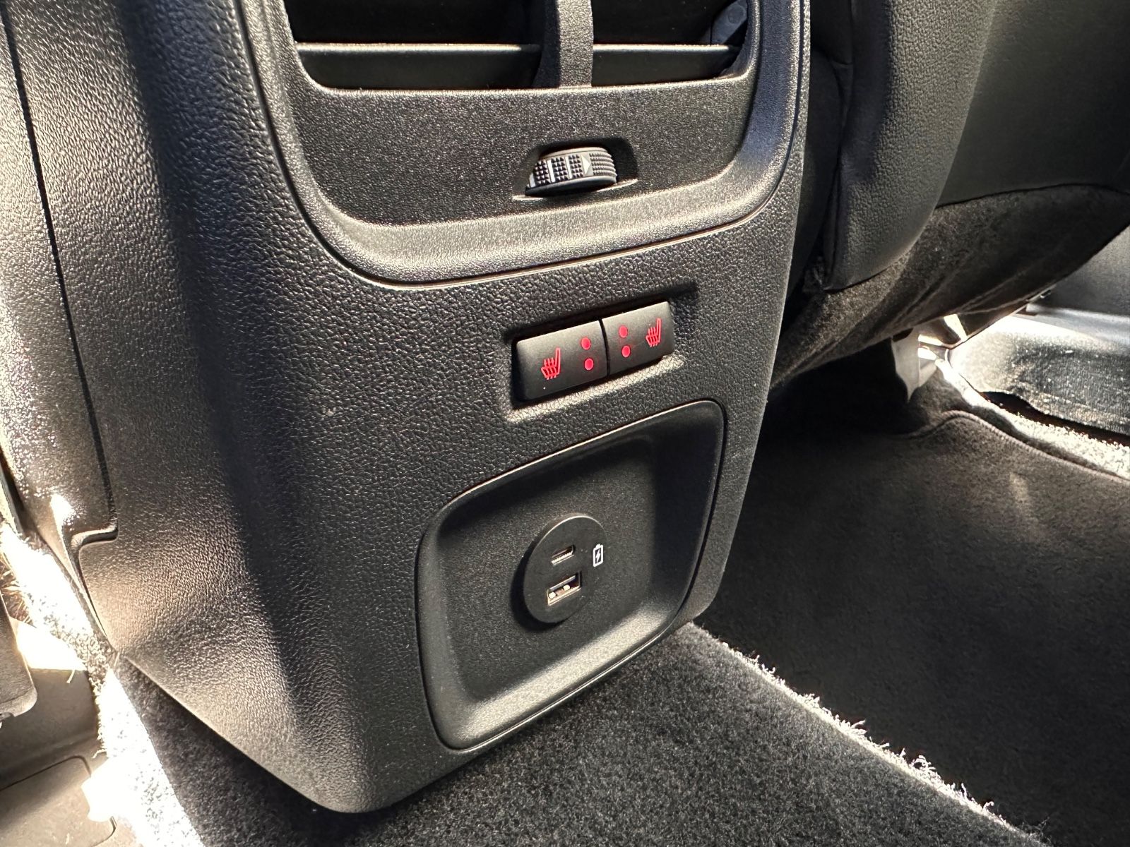 Fahrzeugabbildung Ford Kuga 2.0 EcoBlue Titanium X AHK/Navi/ACC/eHeck