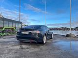 Tesla model S 85 SuperChargig - Tesla aus 2014