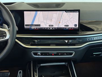 BMW X7 - 6