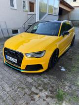 Audi RS3 8v 2.5 quattro Sportback Vegas Gelb - Audi: Rs8