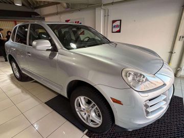 Porsche Cayenne - 6