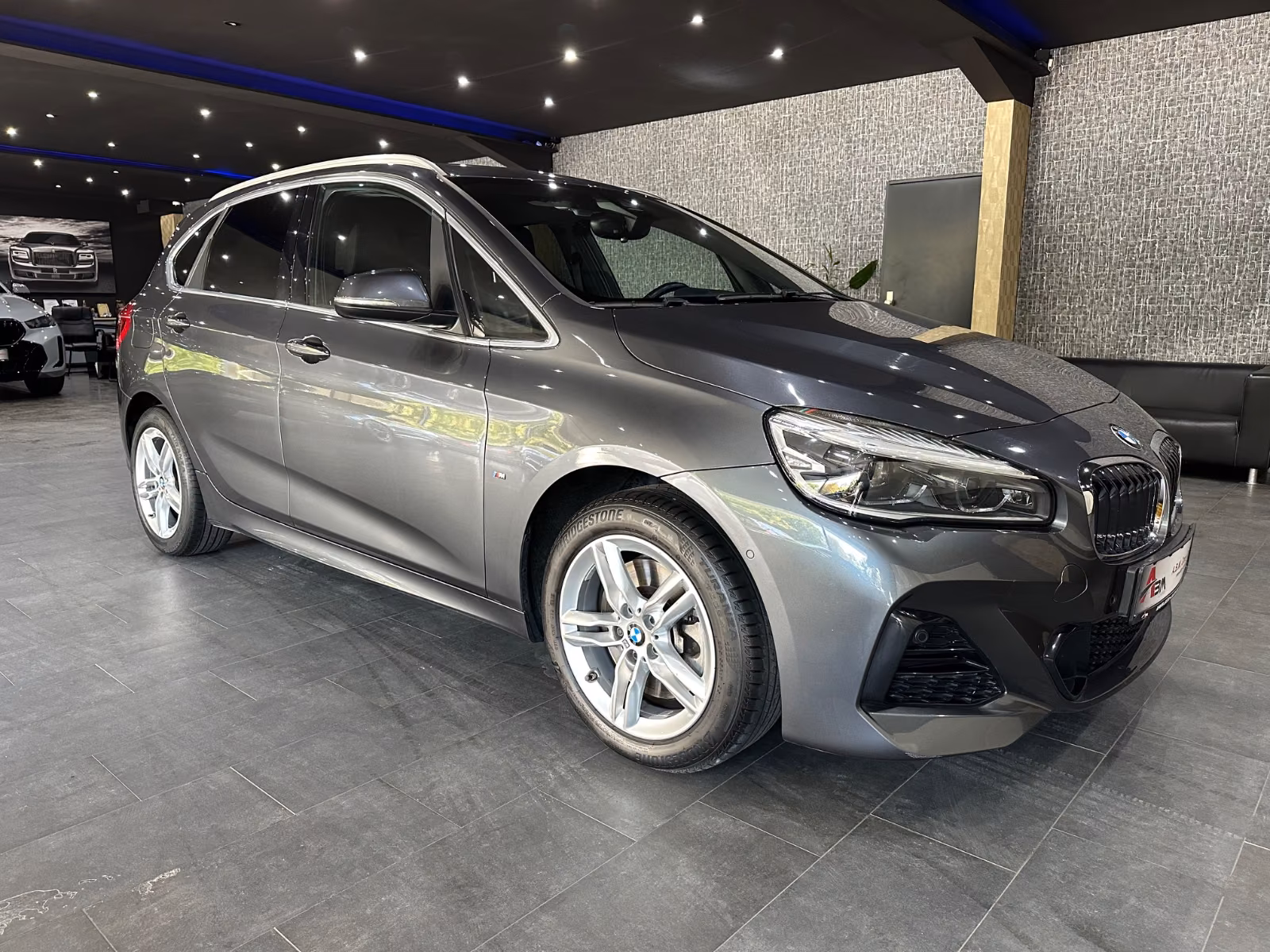 BMW 225 xe Active Tourer M Sport /HEAD-UP /LEDER/LED