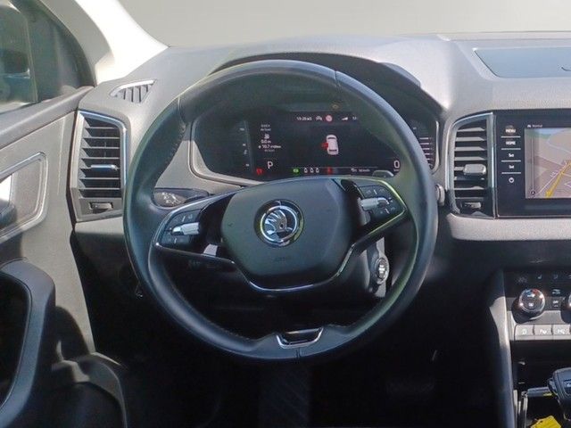 Fahrzeugabbildung SKODA Karoq 2.0TDI DSG Style LED+ACC+VIRTUAL+PARKLENK+