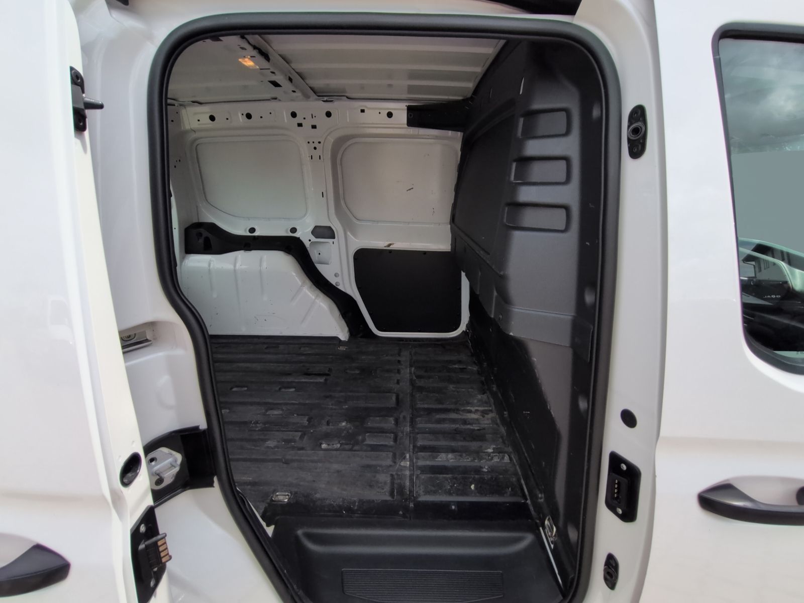 Caddy Cargo 2.0 TDI KLIMA+DAB