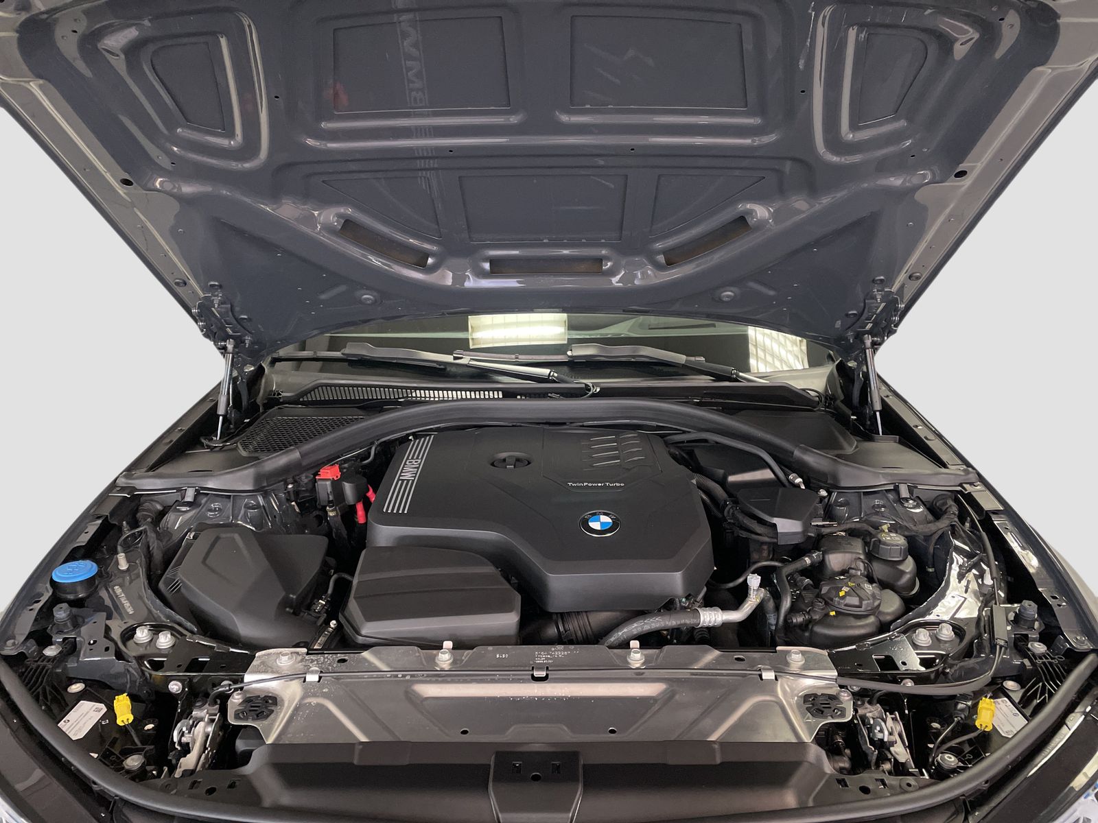 BMW 330 - Bild 15