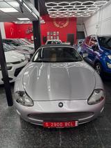 Jaguar XK8 Cabriolet -4.2 - Jaguar XK8 von privat