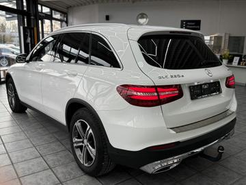 صورة 2 لـ 2015 Mercedes-BENZ GLC