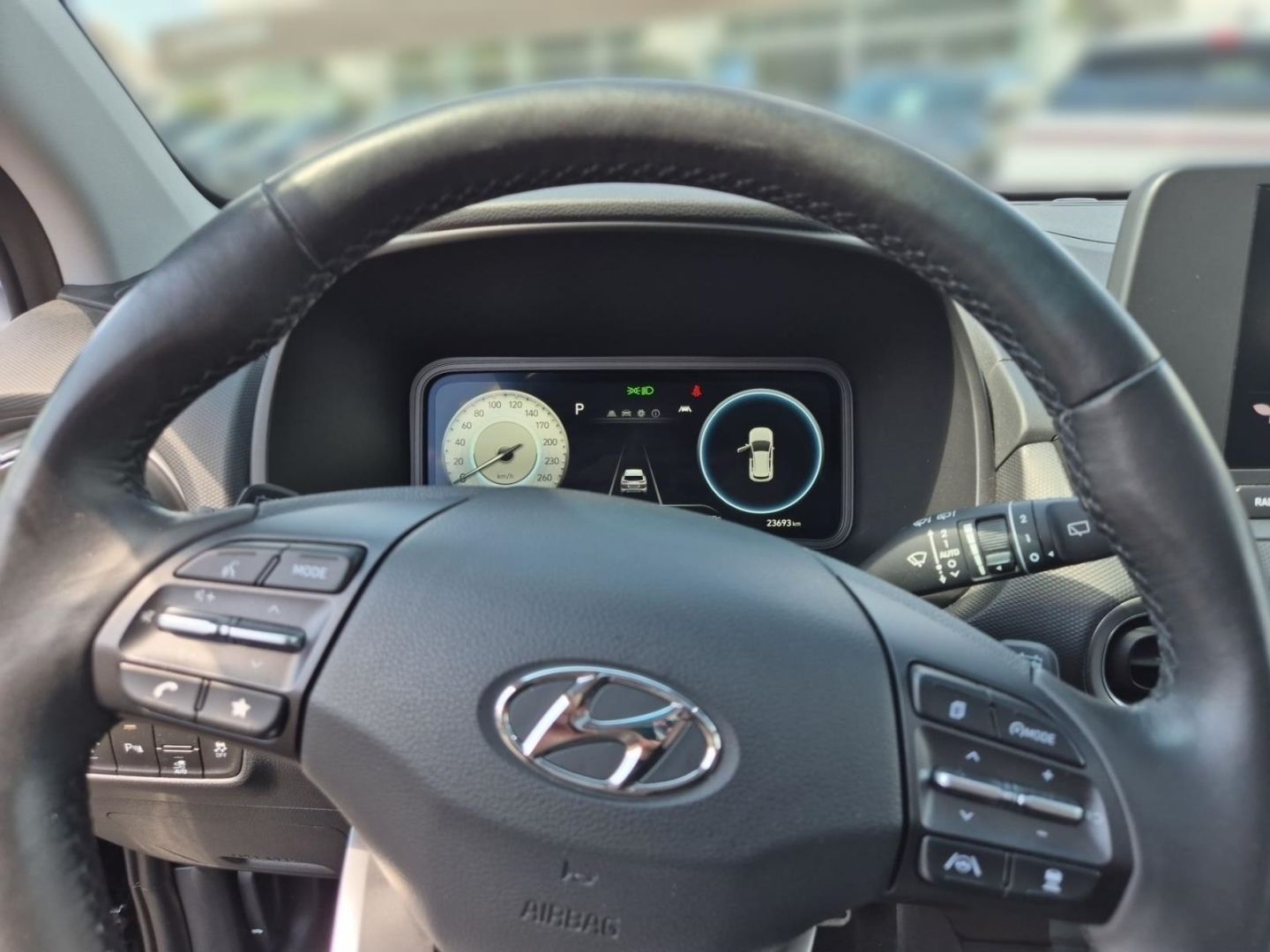 Fahrzeugabbildung Hyundai KONA Trend Elektro 2WD El. Panodach LED ACC Appl