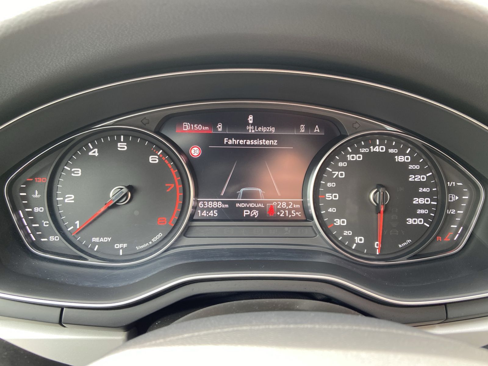Audi A4 - Bild 11