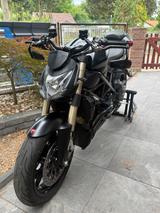 Ducati Streetfighter 848 Service und Tüv neu  - Ducati Motorräder in Berlin