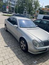 Mercedes-Benz E 320 AVANTGARDE Avantgarde - Mercedes-Benz E 320 in München