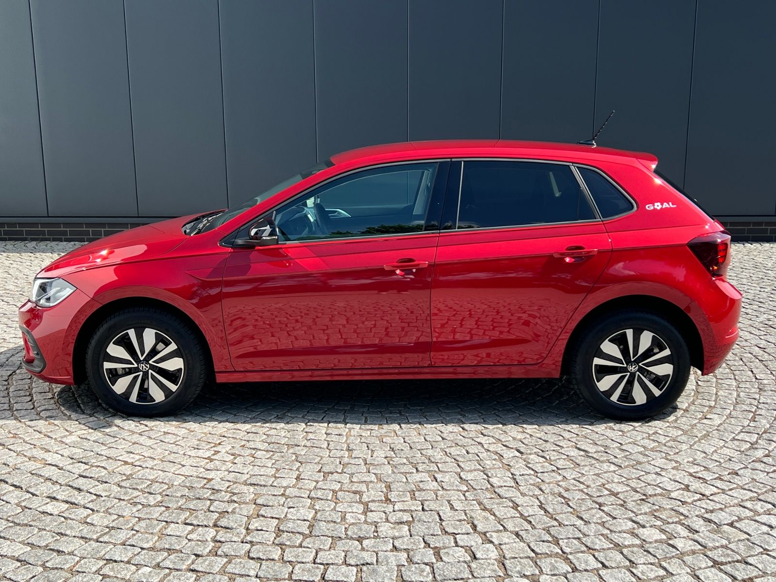 Fahrzeugabbildung Volkswagen Polo GOAL 1.0 TSI DSG *AHK,LED,Navi,Kamera*