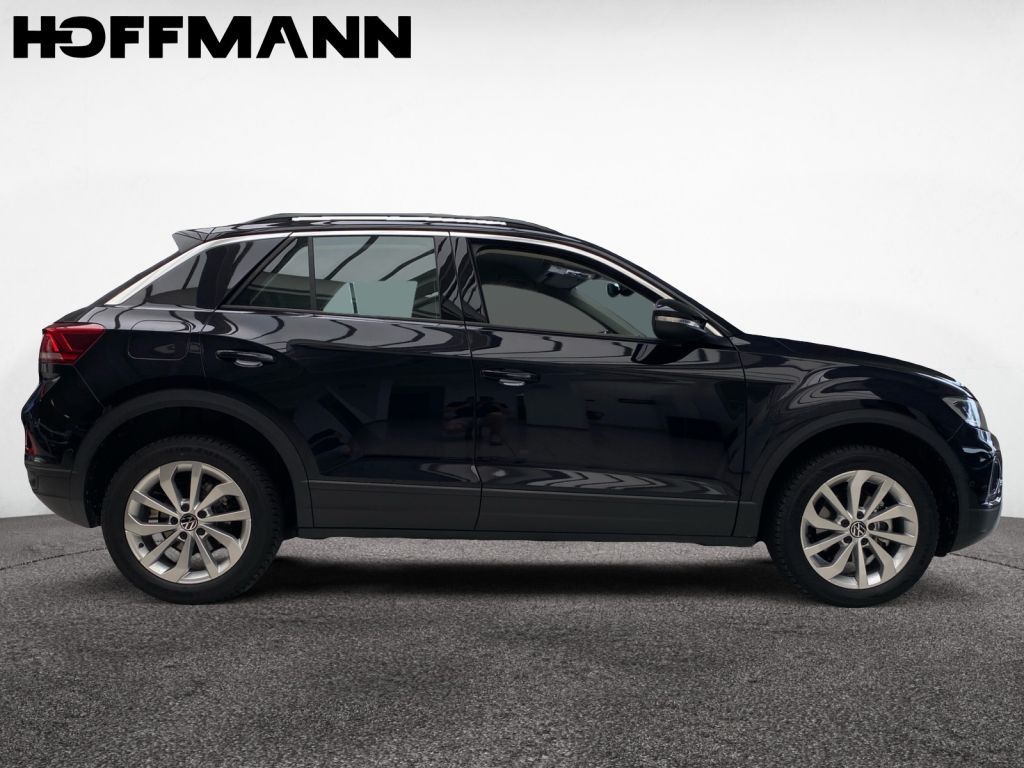 Fahrzeugabbildung Volkswagen T-Roc 1.5 TSI DSG Life Standheizung AHZV