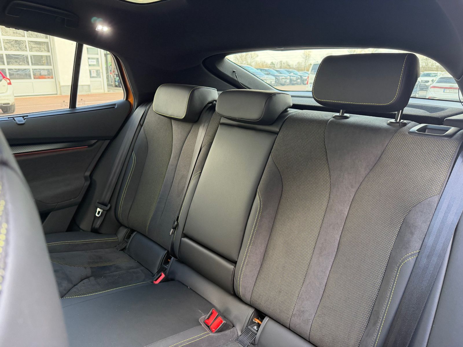 Fahrzeugabbildung SKODA Enyaq RS*ACC*SZHZNG*NAVI*360°*CARPLAY*AMBIENTE*