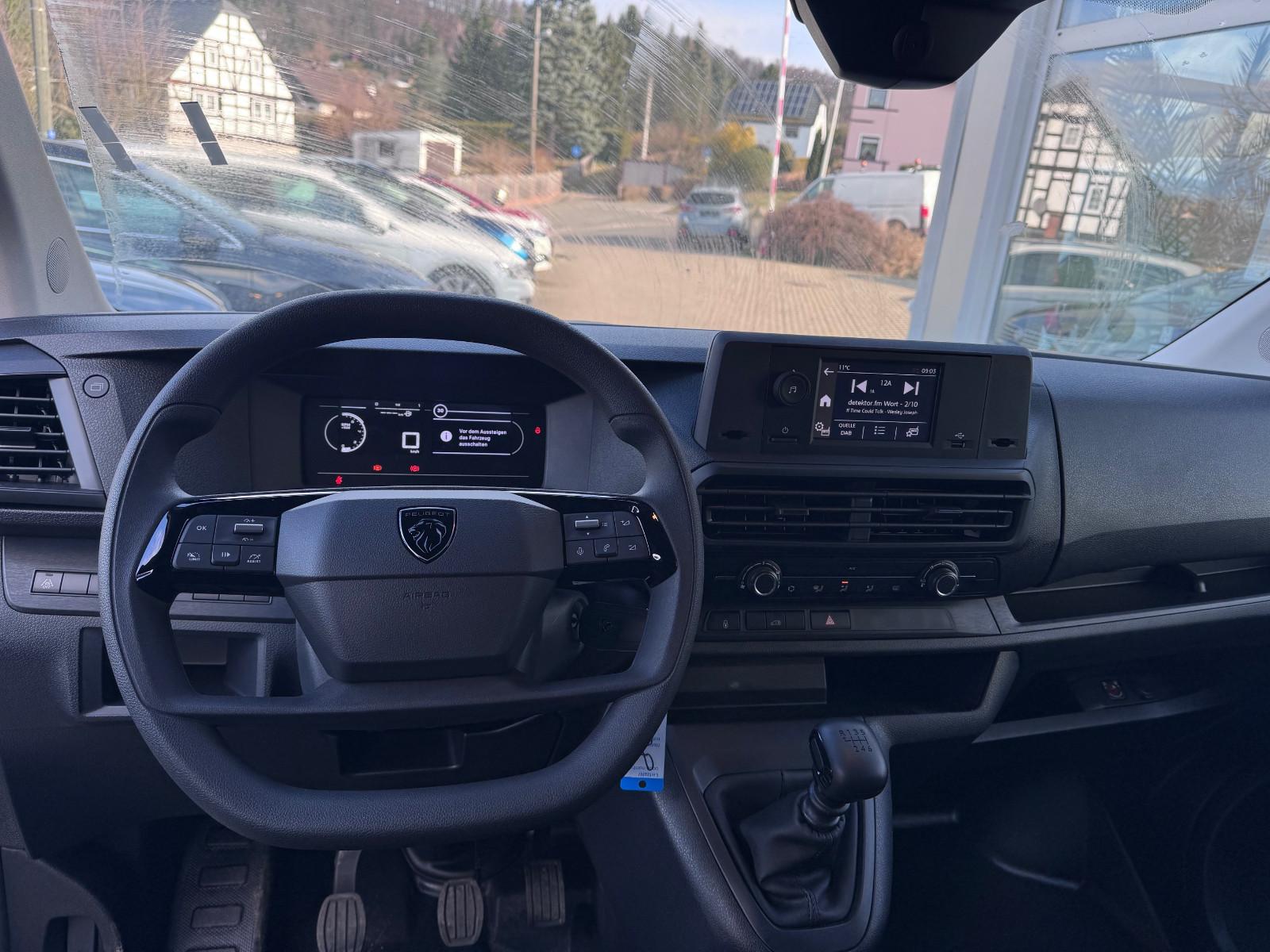 Peugeot Expert XL L2H1 1.5 HDI 120PS Cargo Pro