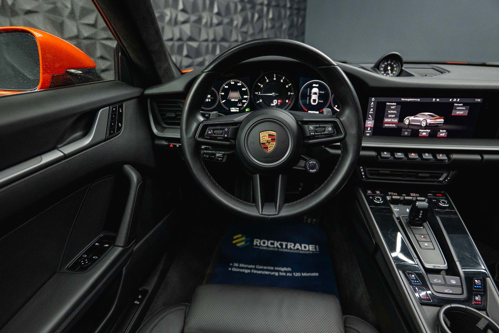 Fahrzeugabbildung Porsche 992 911 Carrera 4 S TECHART AKRAPOVIC 111 Punkte