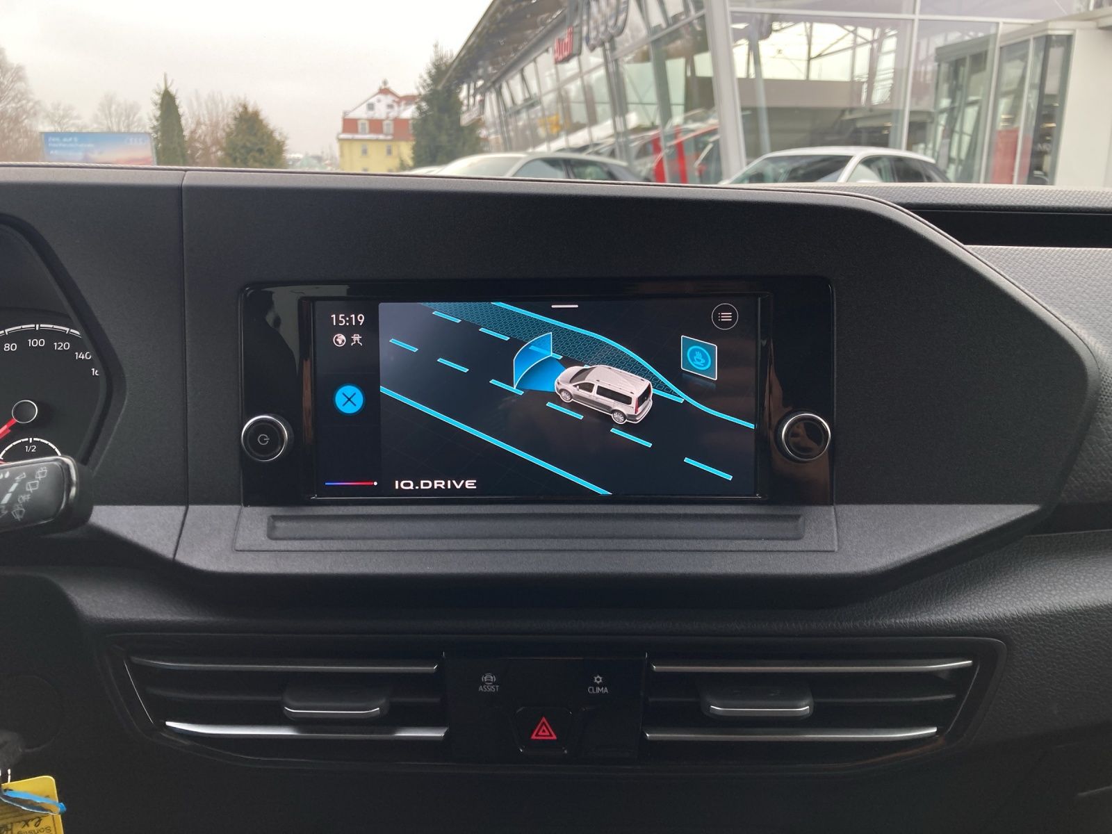 Fahrzeugabbildung Volkswagen Caddy TSI  Life Maxi 7-Si LED GRA LM
