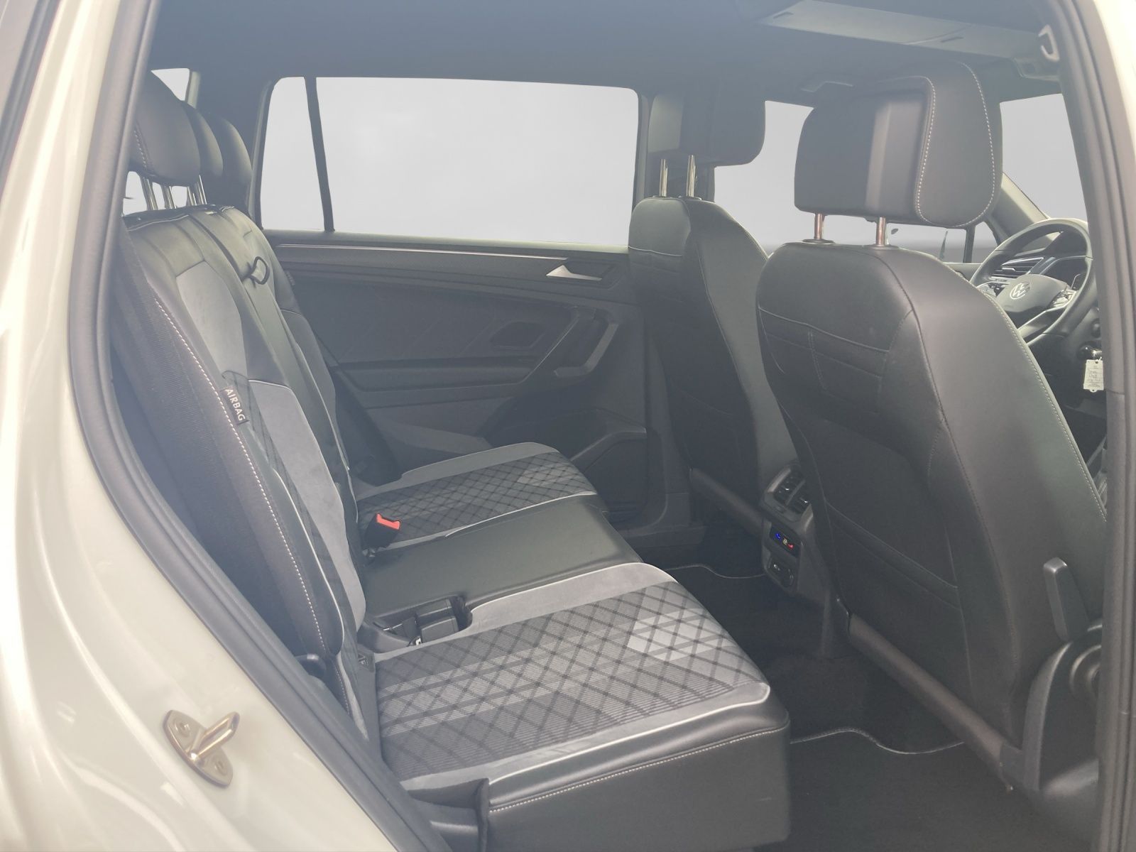 Volkswagen Tiguan Allspace - Bild 7