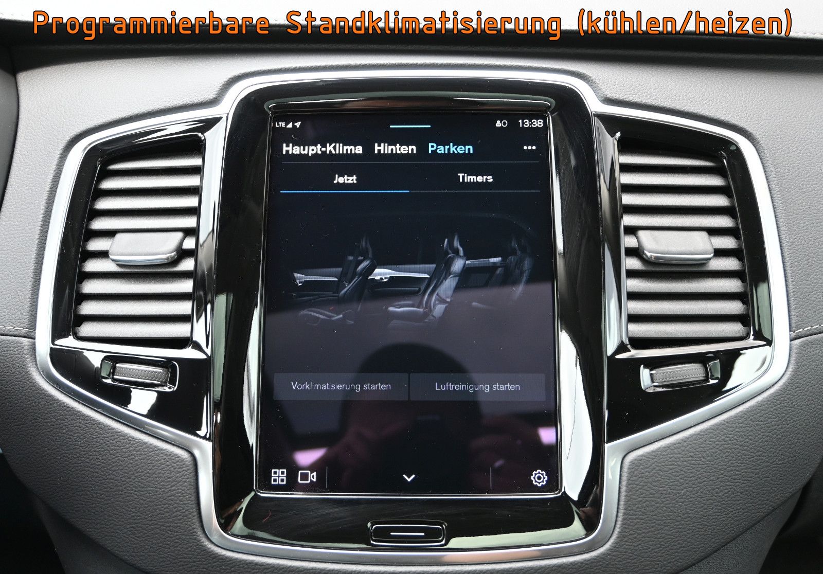 Fahrzeugabbildung Volvo XC90 T8 AWD Re Ultimate Bright °B&W°FOUR-C°VOLL!