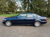 BMW E39 528iA, 3. Hand, mit Austauschmotor - BMW 528 aus 1998: 528i