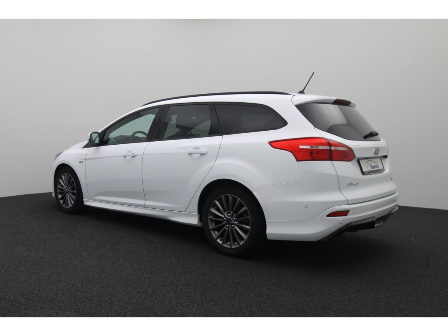 Fahrzeugabbildung Ford Focus 1.0 Turnier ST-Line 2-Zonen-Klimaautom