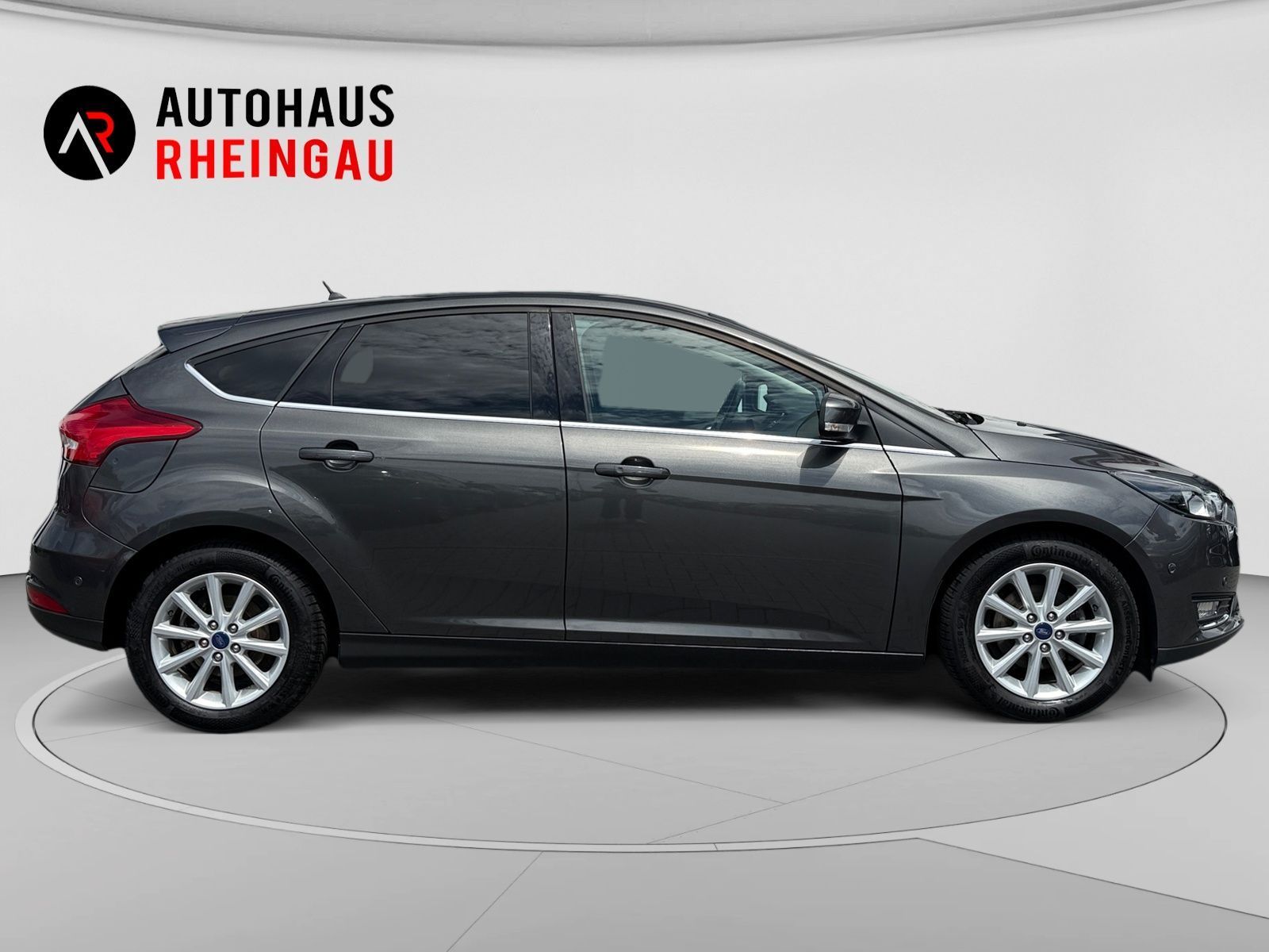 Fahrzeugabbildung Ford Focus 1.0 EcoBoost Titanium NAVI PDC