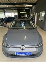 Volkswagen Golf VIII Variant Life - mit Diesel-Antrieb: Kombi, Automatik