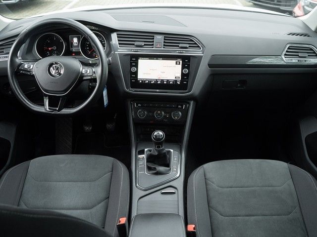 Tiguan Highline TDI LED ACC Navi Sitzhzg. 18" Ga