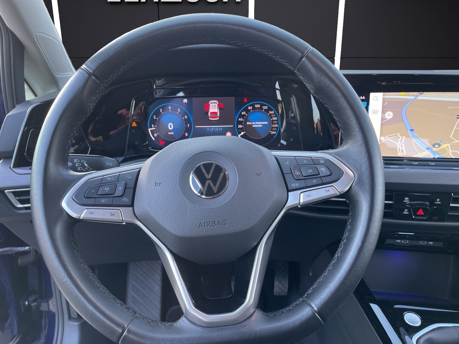 Fahrzeugabbildung Volkswagen Golf VIII Variant Style TSI LED+ ACC SH RearView