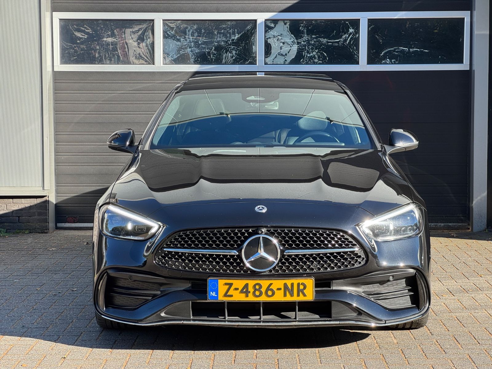 Mercedes-Benz C 300 d AMG Sport Massage/ Pano/ VOl OPTIES imagem 2