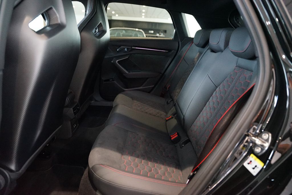 AUDI RS3 Sportback | Panoramic Roof | Bucket Seats | Carbon Fiber AUDI RS3 Sportback | Panoramic Roof | Bucket Seats | Carbon Fiber
