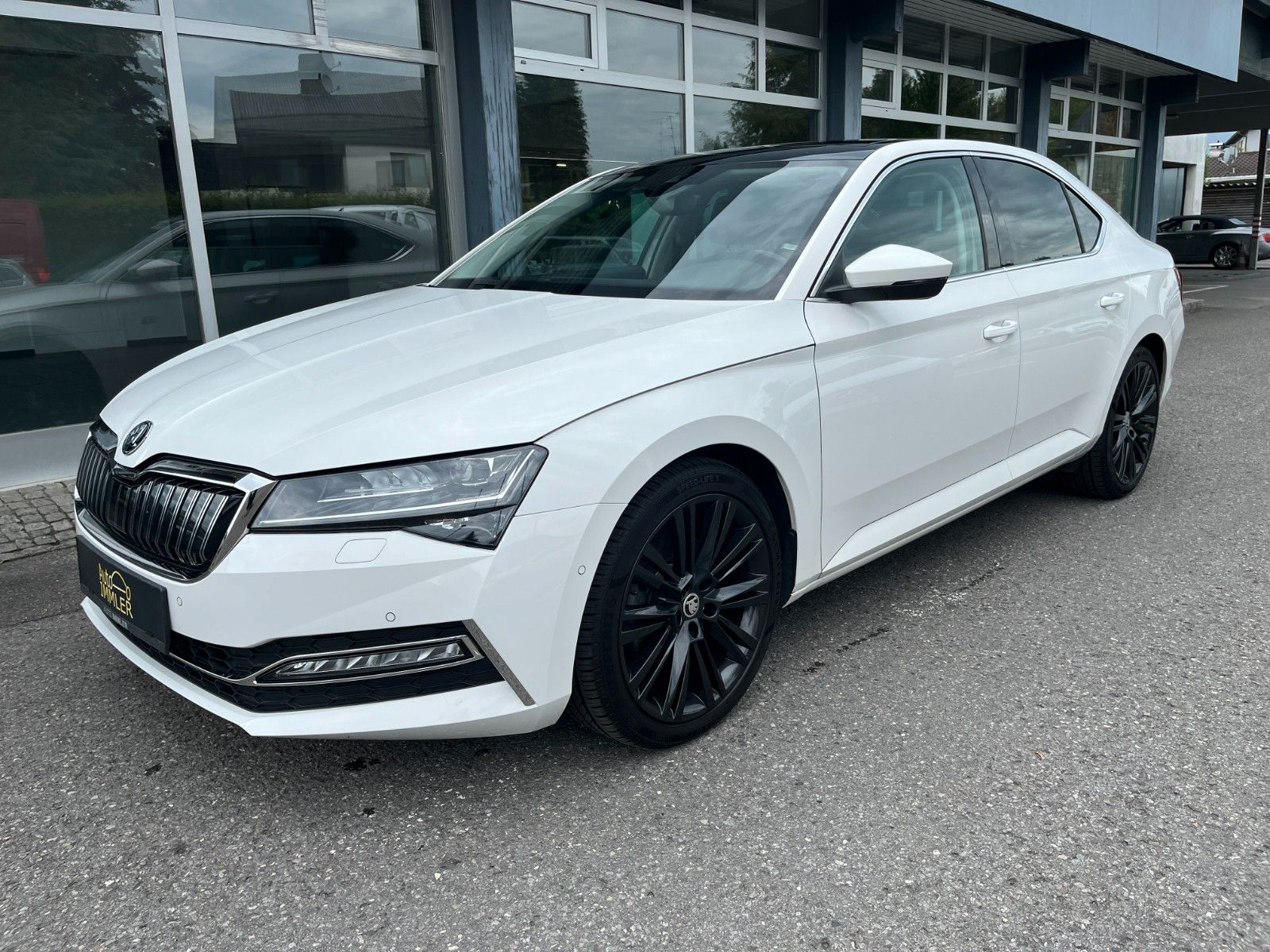 Skoda Superb Lim. Style iV*ACC+RADAR*19"ALU*PANORAMA*