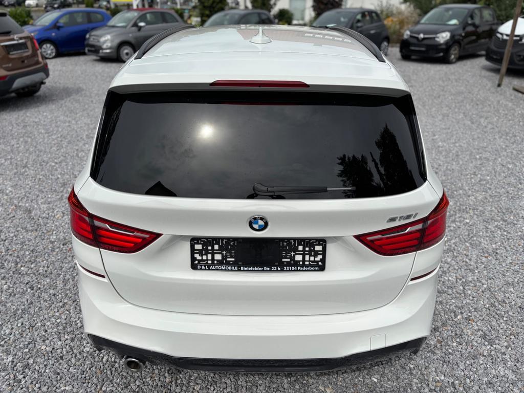 BMW 218