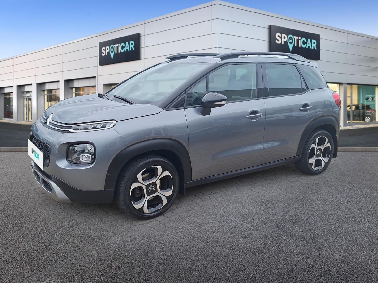 Citroën C3 Aircross Shine PT110 Navi AHK Winterpaket Gri