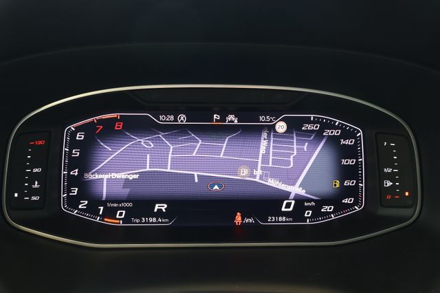 Seat Ateca 1.5 TSI Xperience AID+KEY+LED+KAM+AMBIENT
