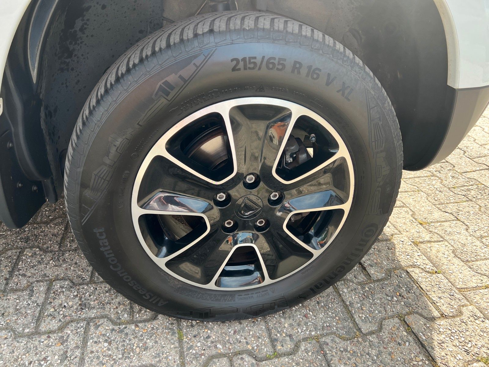 Fahrzeugabbildung Dacia Duster I Black Shadow 1.5 dCi NAVI KAMERA