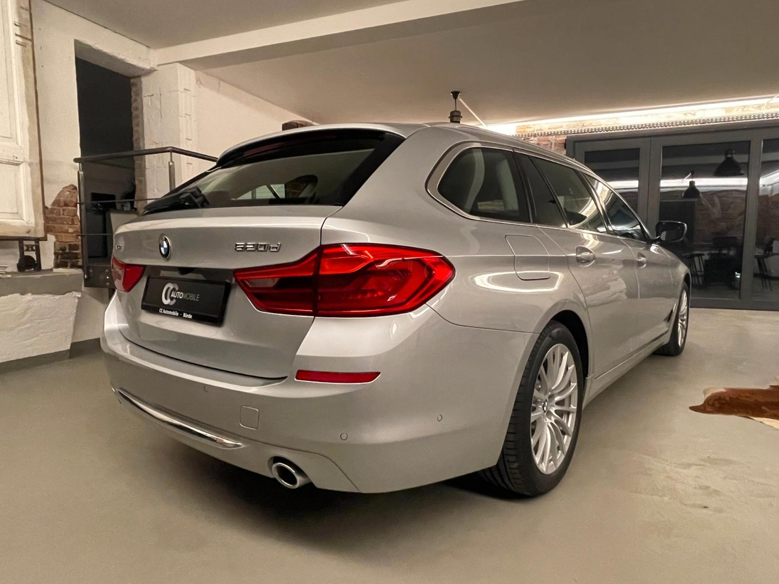 BMW 520 d xDrive Luxury Line *** Vollausstattung ***